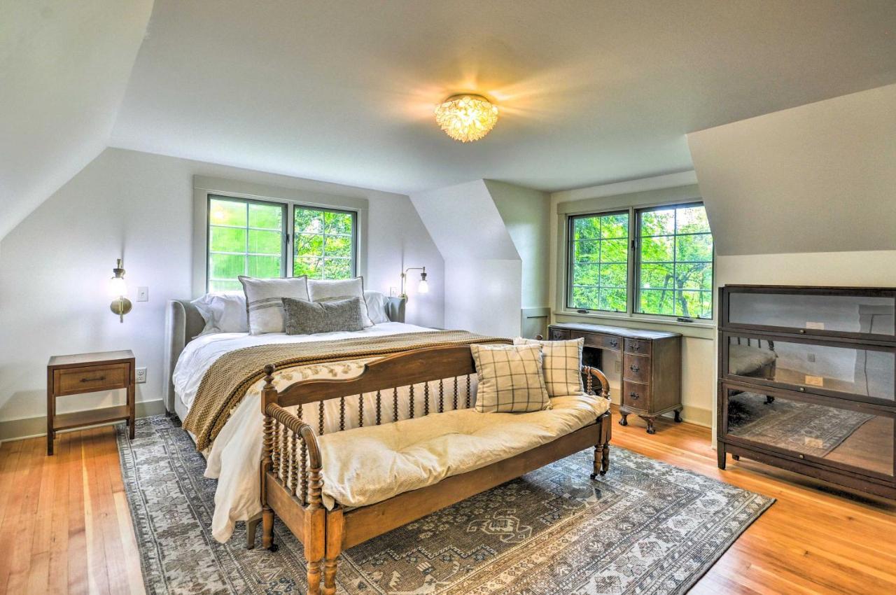 Peaceful And Elegant Cottage With Riverside View Oregon City Bagian luar foto