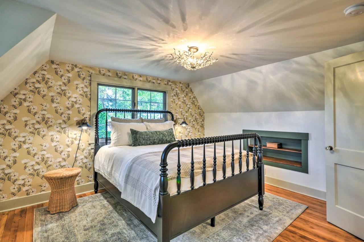Peaceful And Elegant Cottage With Riverside View Oregon City Bagian luar foto